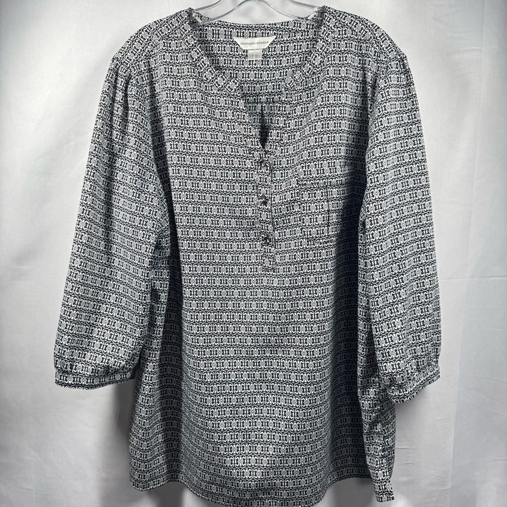 Christopher & Banks Women’s Black and White Print Blouse XL V-neck Tunic Artsy